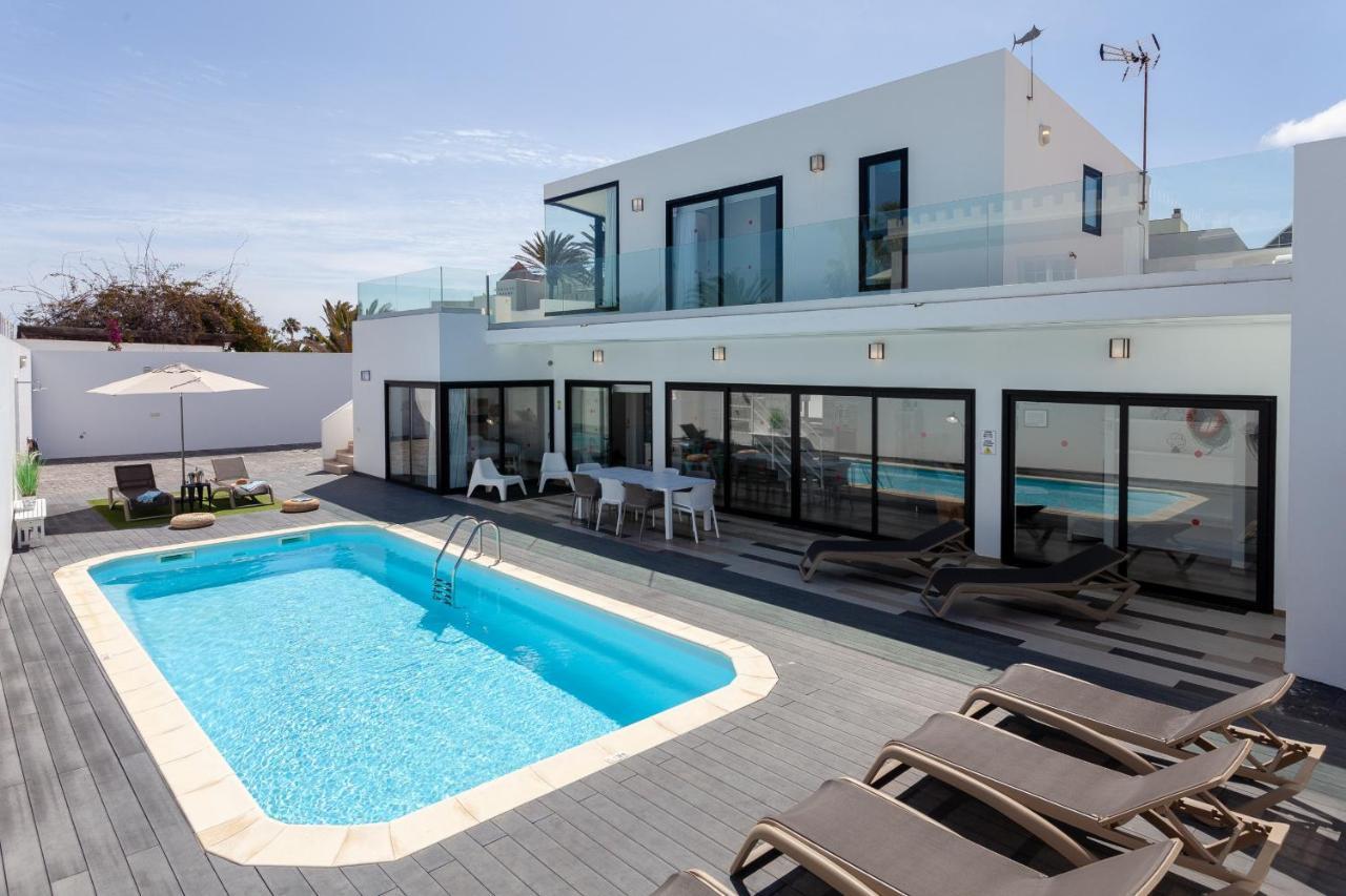 Vila Luxury Azul Private Pool And Bbq By Holidays Corralejo
